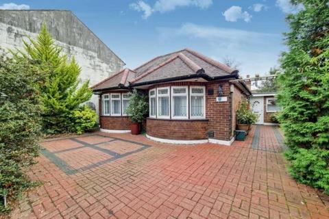 15 Jersey Road, Hounslow, TW3 4BQ