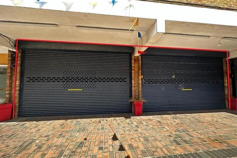 Shop to rent, Market Square, Cradley Heath, Cradley Heath, B64