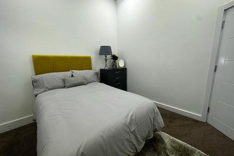 3 bedroom house to rent - Lunt Road, Bilston, WV14