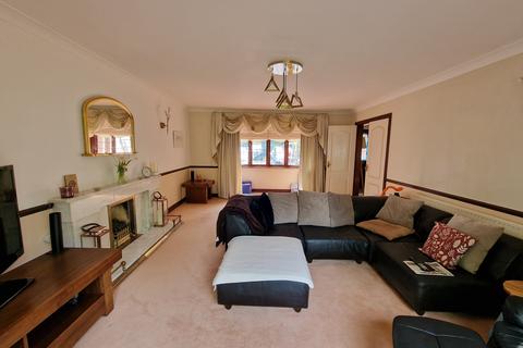 4 bedroom detached house for sale, Keepers Lane, Codsall WV8