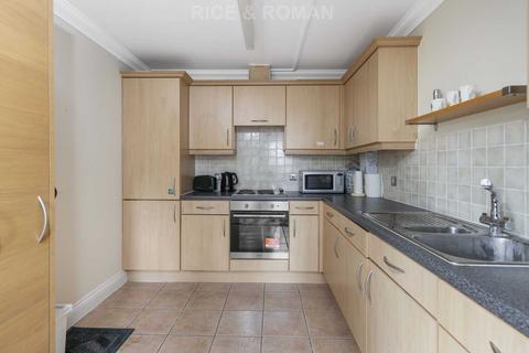 undefined, Firs Close, Esher KT10