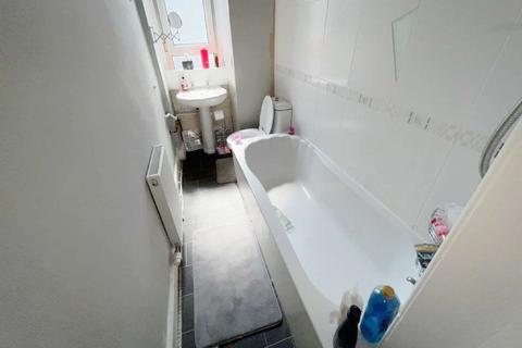 1 bedroom flat for sale - Kilfinan Street, Flat 1-2, Glasgow G22