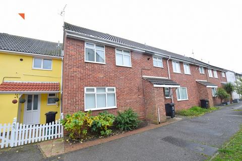 3 bedroom terraced house for sale, Dahlia Close, Clacton-on-Sea