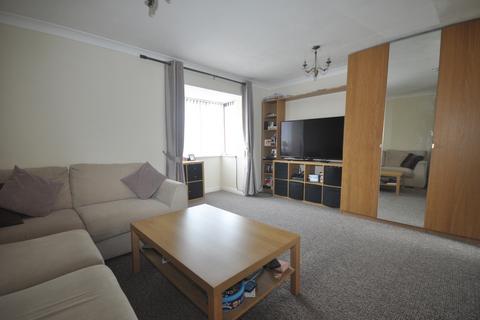 Studio to rent - Haig Gardens Gravesend DA12