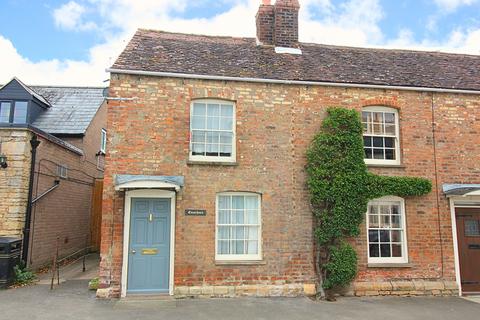 2 bedroom cottage for sale, High Street, Kemerton GL20