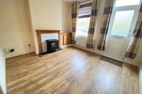 2 bedroom terraced house to rent, Leicester Road, Coalville LE67