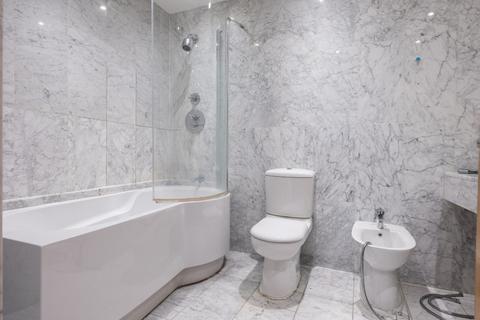 2 bedroom apartment to rent, Murton House, Newcastle Upon Tyne NE1