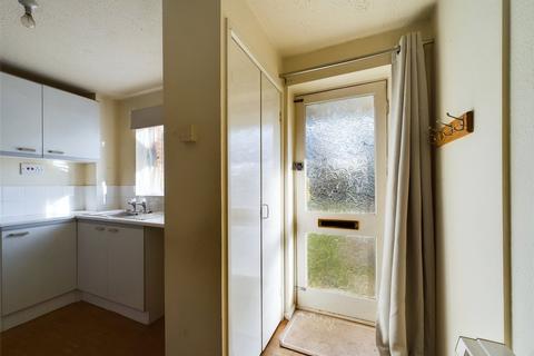 20 Armscroft Court, Gloucester, GL2 0TE