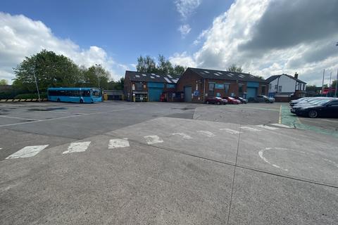 Industrial unit to rent - Bus Garage , Salop Road, Oswestry, West Midlands, SY11 2RL