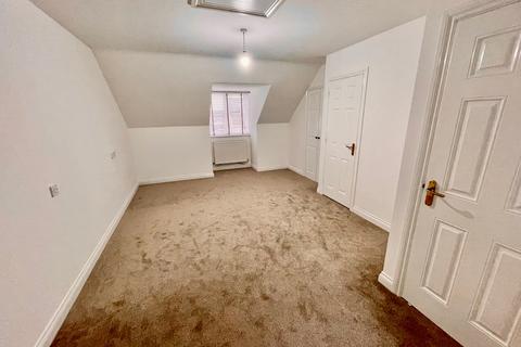 4 bedroom end of terrace house to rent - Vale Drive, Hampton Vale PE7