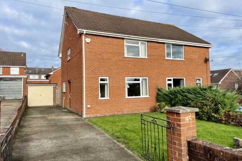 45 Berkshire Drive, Exeter, EX4 1NE