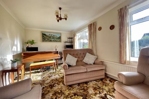 45 Berkshire Drive, Exeter, EX4 1NE