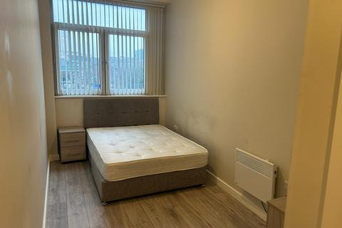 1 bedroom apartment for sale, City Exchange, 61 Hall Ings, Bradford, West Yorkshire, BD1