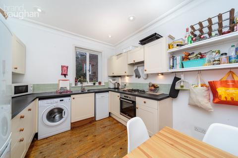 3 bedroom terraced house to rent, Rugby Place, Brighton BN2