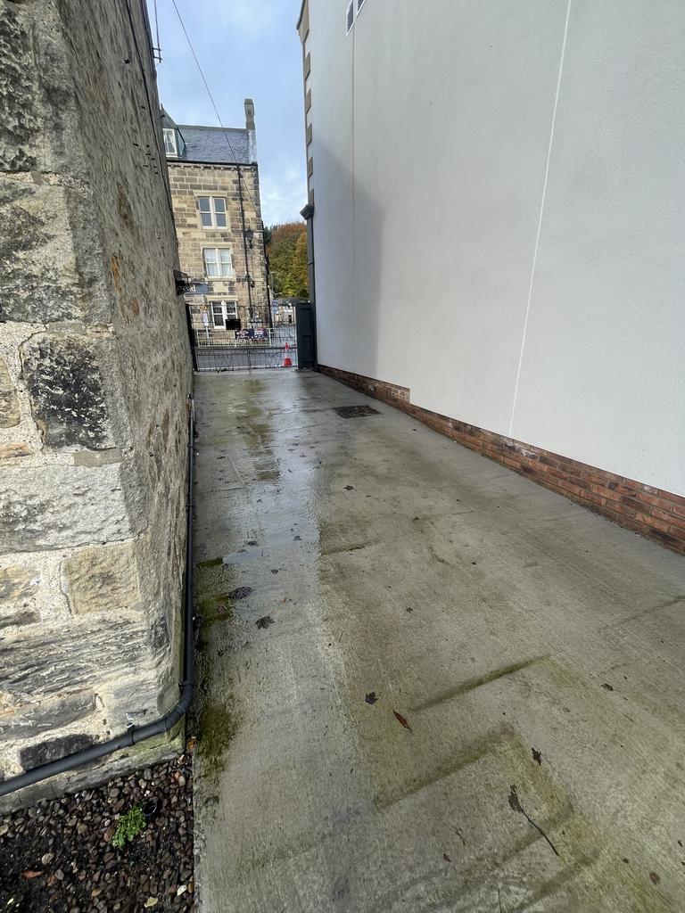 Image00019.jpeg