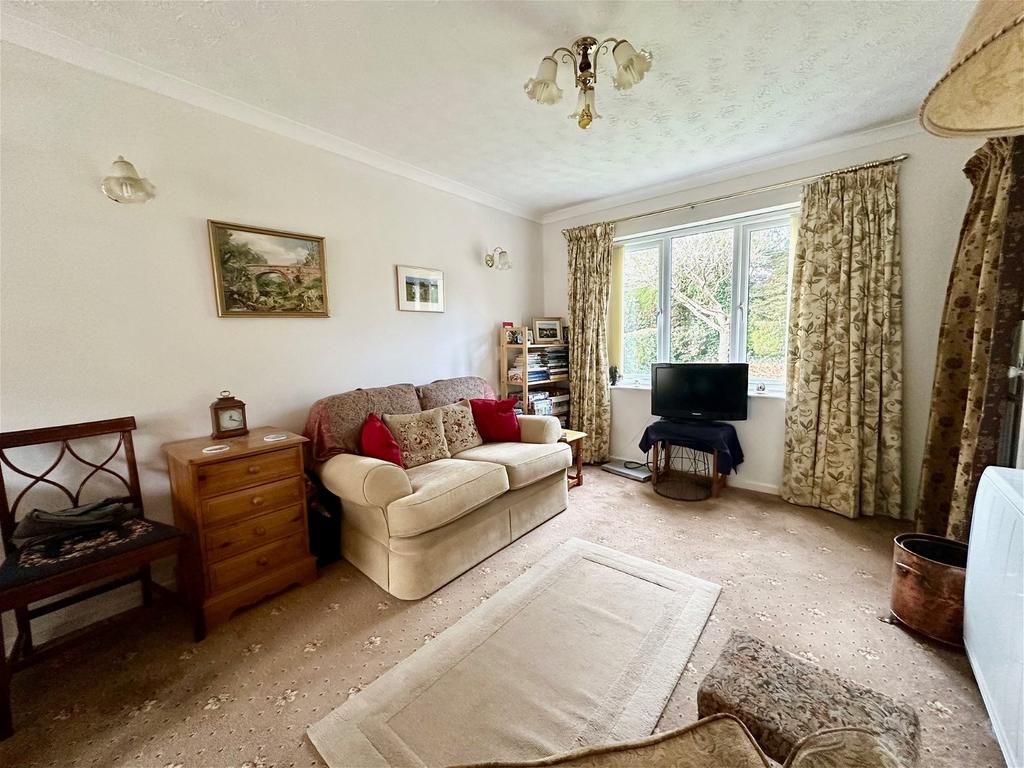 Sheppys Mill, Congresbury 2 bed terraced house for sale £210,000