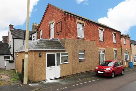 39 Cobden Street, Kettering, NN16 8ER