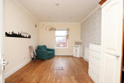 39 Cobden Street, Kettering, NN16 8ER