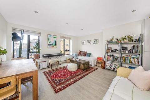 2 bedroom apartment for sale, Braxfield Road, Brockley, London, SE4