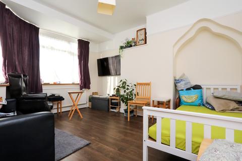 6 Wilsmere Drive, Northolt, UB5 4JA
