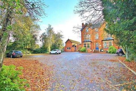 1 bedroom flat for sale, The Grove, Barkby Lane, Syston, LE7 2BB