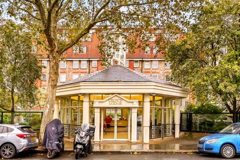 3 bedroom flat for sale - Elystan Street Chelsea SW3