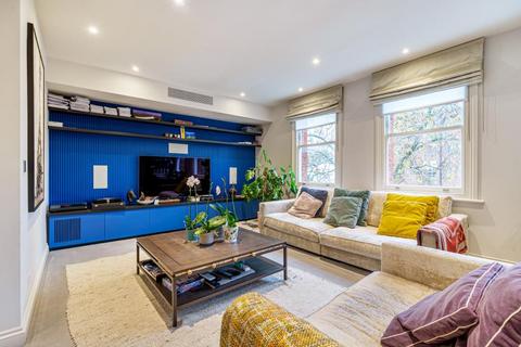 3 bedroom flat for sale - Brechin Place,  South Kensington SW7,  SW7
