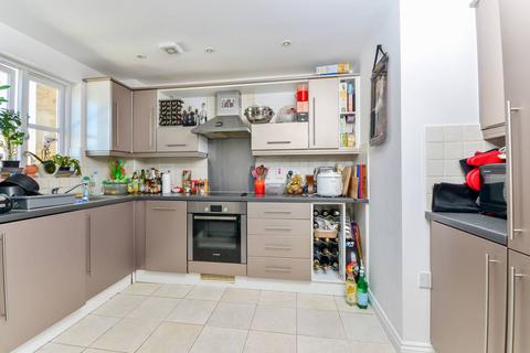 2 bedroom flat for sale, Draymans Court, Stockwell, London, SW9