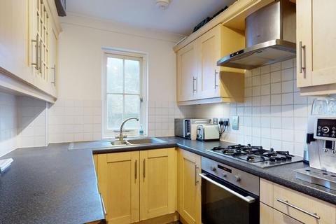 2 bedroom flat for sale - Horsebridge Road, Whitstable, CT5