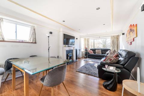 2 bedroom flat to rent, Willesden Lane, Brondesbury Park, London, NW6