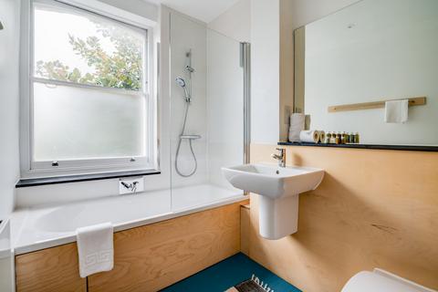 undefined, Queens Crescent, London NW5