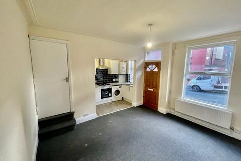 2 bedroom terraced house to rent, Moorfield Grove, Leeds, West Yorkshire, UK, LS12