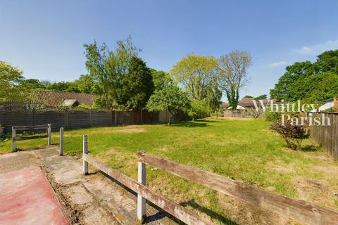 4 bedroom detached bungalow for sale, Victoria Road, Diss