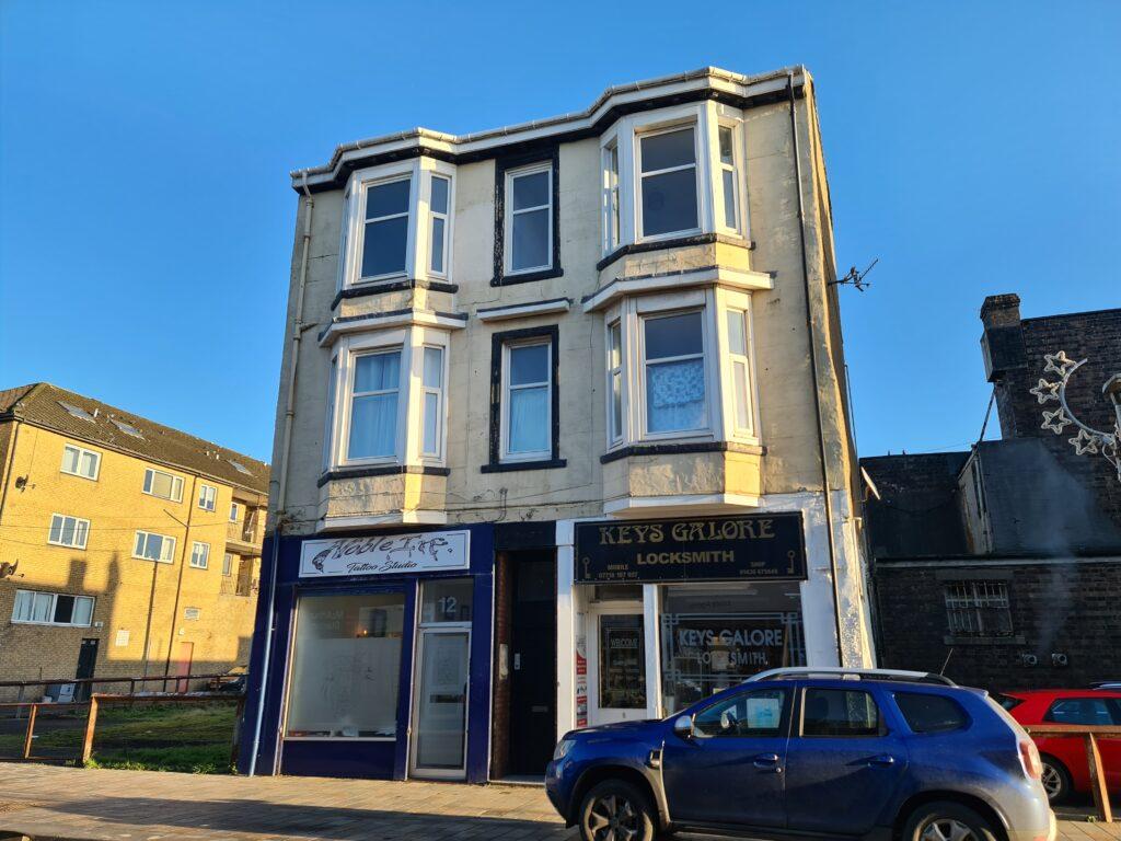 10 Colquhoun Street, Helensburgh, G84 8AJ 1 bed flat to rent £500 pcm