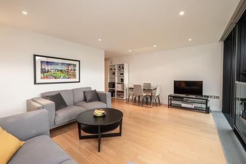 2 bedroom flat to rent, Simpson Loan, Edinburgh, EH3