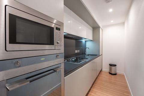 2 bedroom flat to rent, Simpson Loan, Edinburgh, EH3