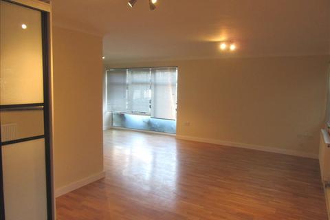 2 bedroom flat to rent - The Grange, The Knoll, Ealing, London, W13