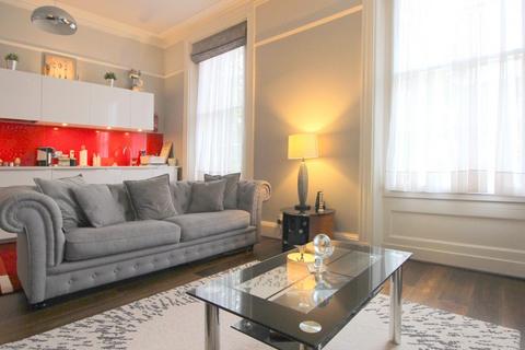2 bedroom flat to rent, The Mount, York, YO24