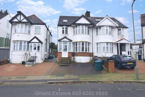 49 Southfields, London, NW4 4LX