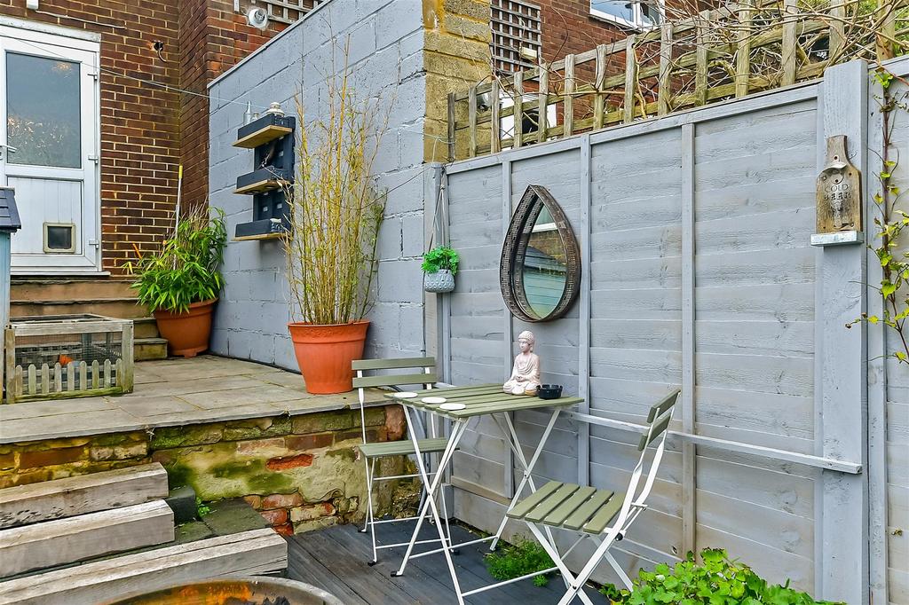 External Lifestyle Photograph
