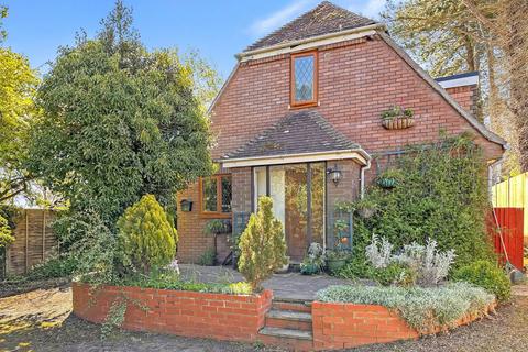 4 bedroom detached house for sale, Lower Icknield Way, Chinnor
