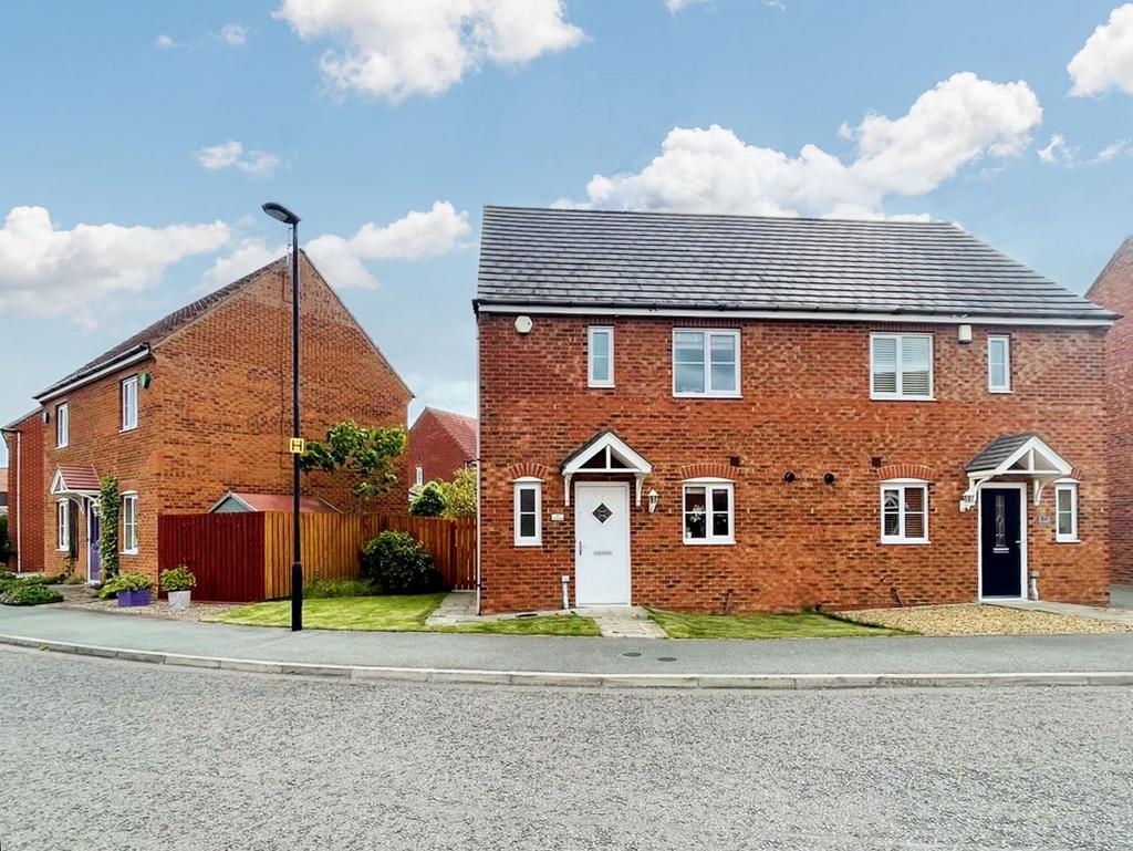 Cloverfield, West Allotment... 3 bed semidetached house £219,950