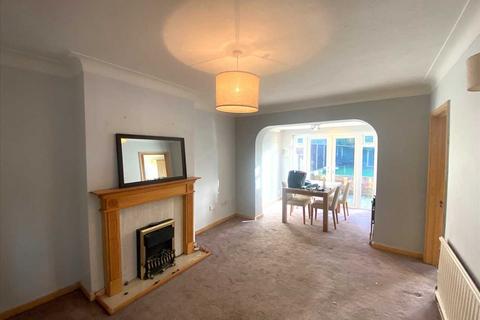 2 bedroom bungalow to rent, Eastwood SS9