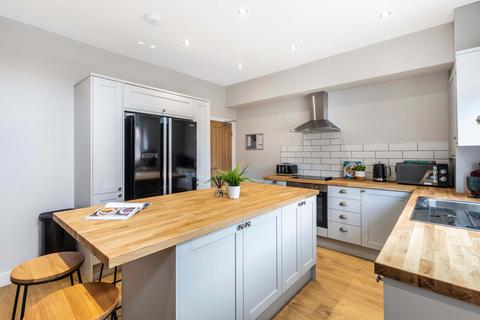 6 bedroom house to rent, Norwood Road, Leeds LS6