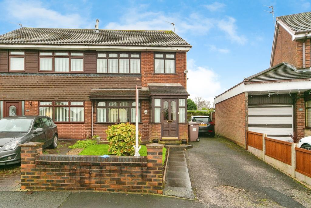 Wyedale Road, Haydock, WA11 3 bed semidetached house for sale £165,000