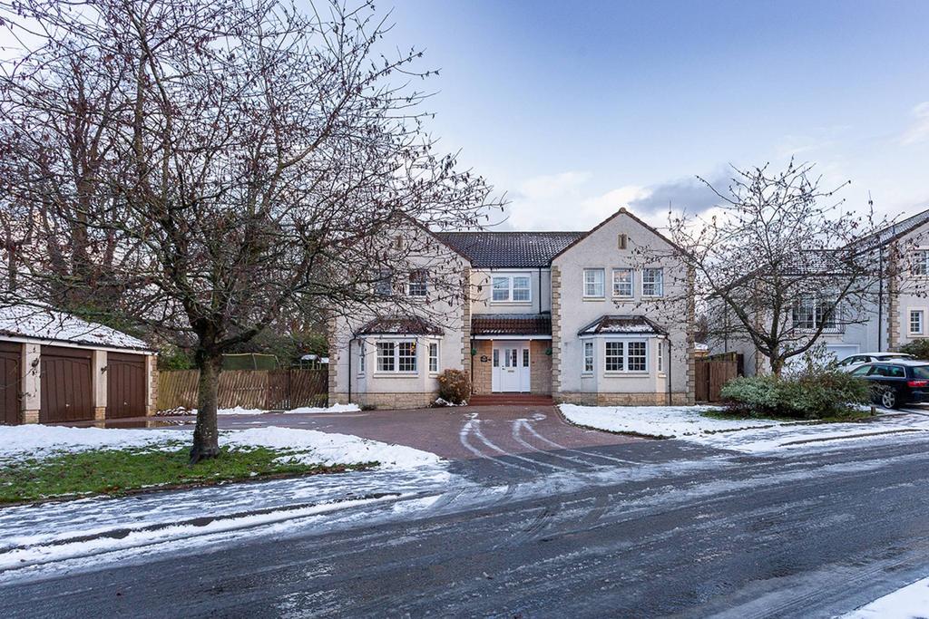 1 Mount Frost Gardens, Markinch, Glenrothes, KY7 6JL 5 bed detached