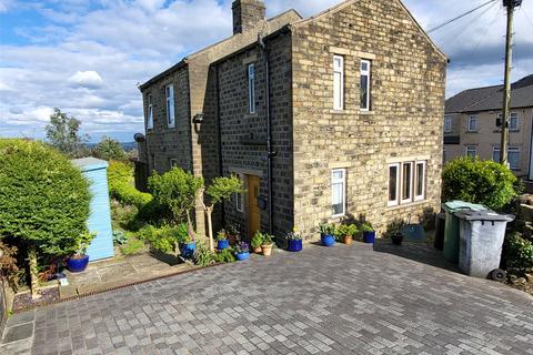 4 bedroom end of terrace house for sale, Swallow Lane, Golcar, Huddersfield, West Yorkshire, HD7