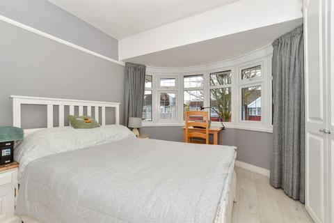 63 Axminster Crescent, Welling, DA16 1HQ