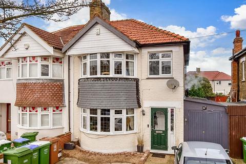 3 bedroom semi-detached house for sale - Axminster Crescent, Welling, Kent