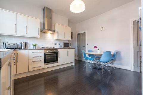 5 bedroom house to rent, Brudenell View, Leeds LS6